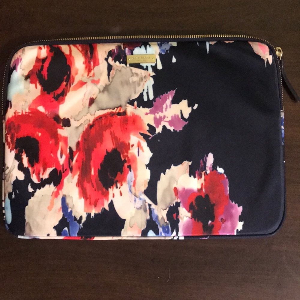 Kate Spade ♠️ laptop case ♠️